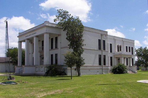 1913 Jim Hogg County Courthouse, Hebbronville, Texas 