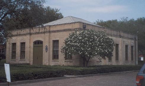 1886 Hidalgo County Courthouse in Hidalgo Texas