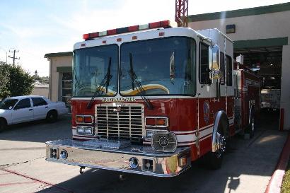 Texas - Hollywood  Park  Fire Truck