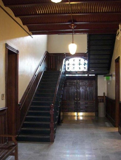 TX - Karnes County courthouse restored staircase
