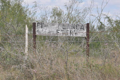 Pila Blanca TX Cemetery Sign