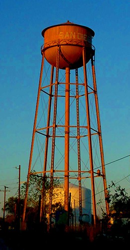 San Diego Texas water tower