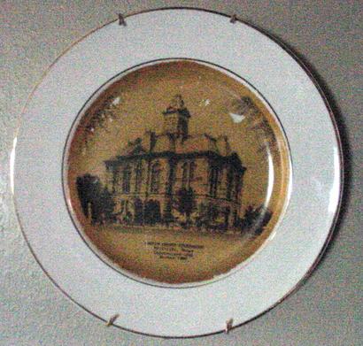 Plate with Austin County Courthouse 
