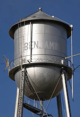 Benjamin Tx water tower