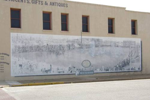 Breckenridge, TX - Spirit of the Buckaroos mural 