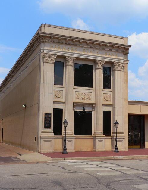 Center Texas Old bank building