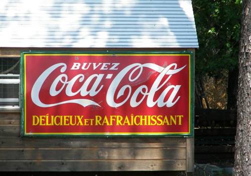 Center TX French Coca-Cola sign