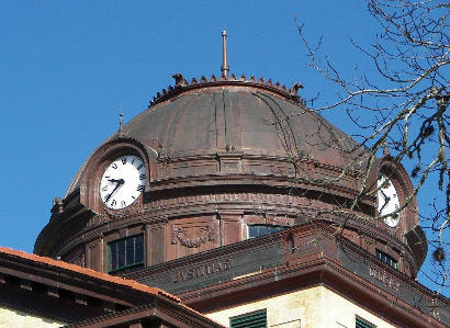 X - Colorado County Courthouse dome
