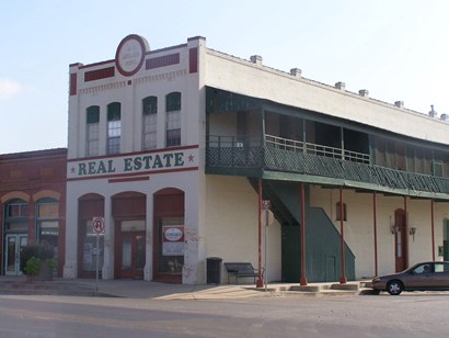 Elgin TX - Miller Bros. Building
