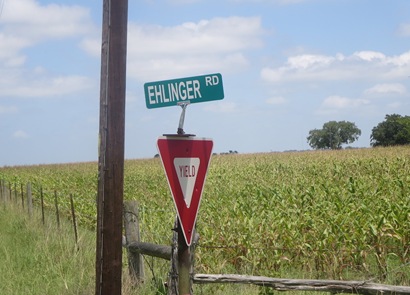TX - Ehlinger Road sign