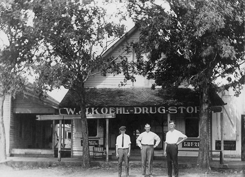 Ellinger TX - Koehl Drug Store 