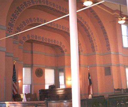 TX - Lee County Courthouse district courtroom