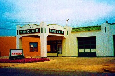Former Sinclair Gas Station, Harlingen Texas