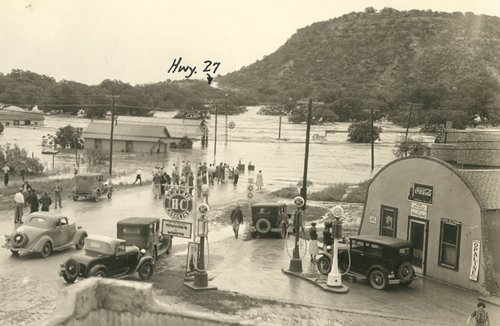 Junction Texas 1935 gas station and  flood