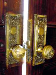 Caldwell County Courthouse golden door-knobs
