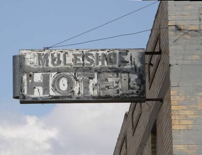 Muleshoe TX - Muleshoe Hotel neon sign
