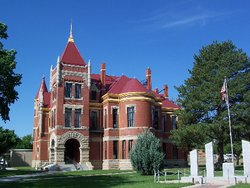 Clarendon TX - Restored 1890 Donley County Courthouse