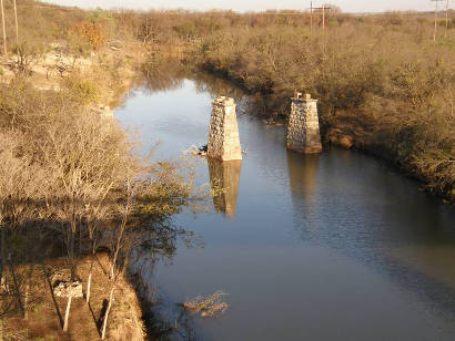 Ballinger Tx - Former Railroad Bridge Over Elm Creek