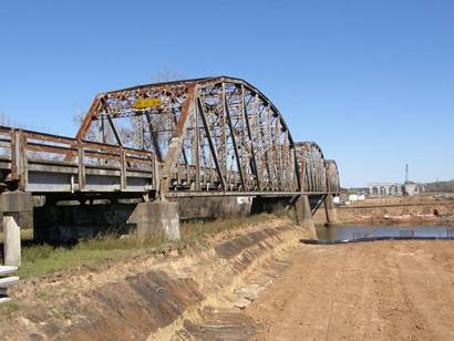 Brazoria Tx  - Brazos River Triple Thru Truss Bridge