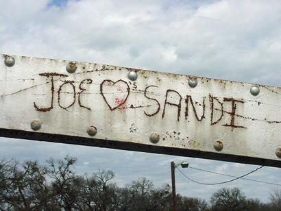 Rosebud TX - Grafitto on Carnegie Bridge