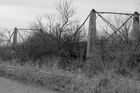 Woodson Texas suspension bridge  side view