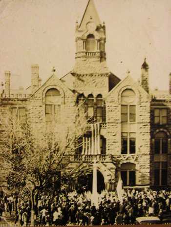 TX - Fayette County Courthouse 1918