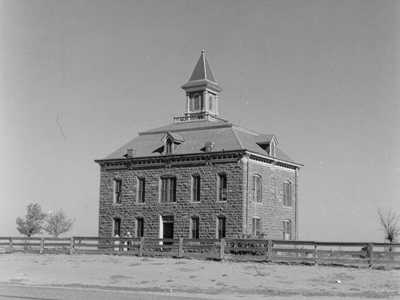 Former Kent County Courthouse, Clairemont, Texas 