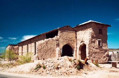 Ruidosa Texas church ruins