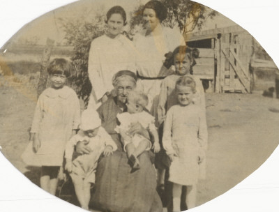 1920 Hester family photo