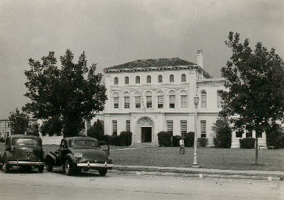 Bay City TX - 1928 Matagorda County courthouse old photo