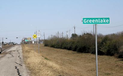 Green Lake Tx - Road Sign