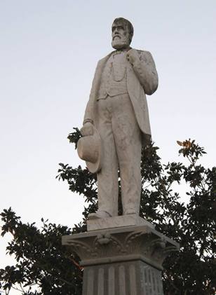 Old Hawley Cemetery Shanghai Pierce  statue,  Hawley Texas