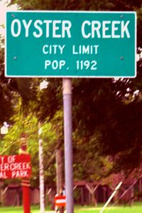 Oyster Creek, Texas - city limit town