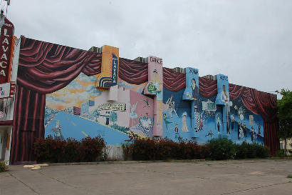 TX  Port Lavaca Theater Mural 