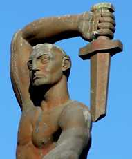 Amon King statue in Refugio, Texas