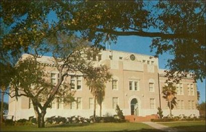 San Patricio County courthouse, Sinton, Texas old postcard