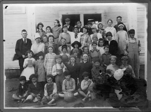 Williamson County TX Beaukiss School  1900  group  photo