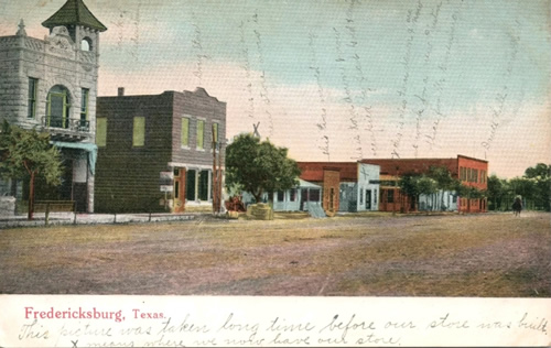 Fredericksburg TX - Street scene 1910