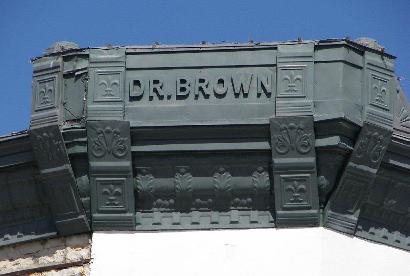Goldthwaite TX - Dr Brown Building  details