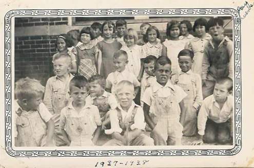 Jarrell School, Jarrell, Texas 1937-1038 class photo