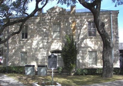 1917 Real County courthouse, Leakey Texas