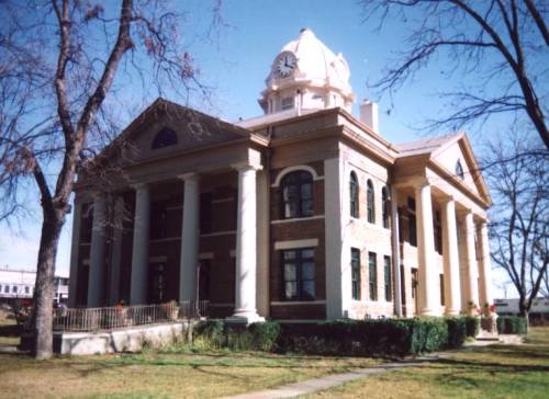 Mason County Courthouse, Mason, Texas today