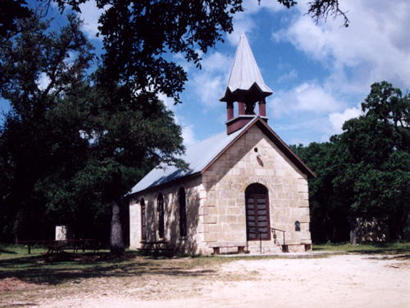 Pipe Creek Texas - Pollys Chapel 