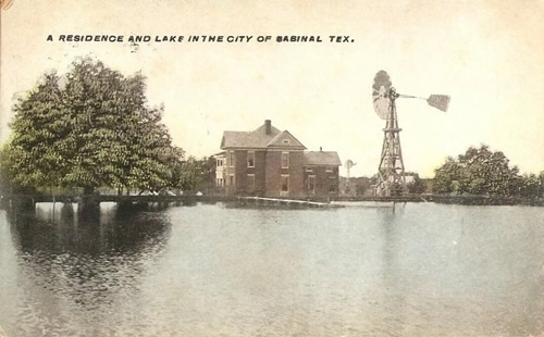 Sabinal, Texas -Residence with lake and windmill