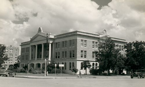 Uvalde County Courthouse, Texas