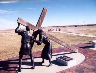 Route 66 statue Jesus Carrying His Cross