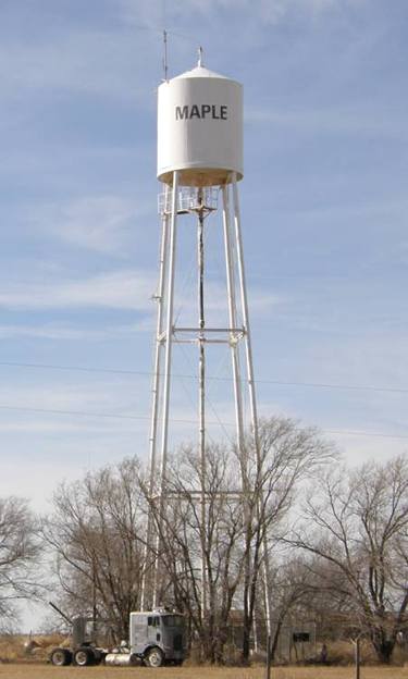 Maple Texas water tower