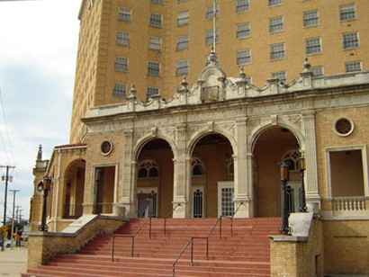 Baker Hotel  front view