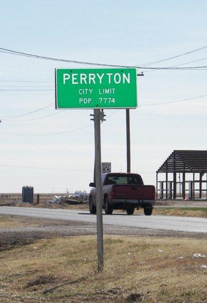 Perryton TX Highway Sign