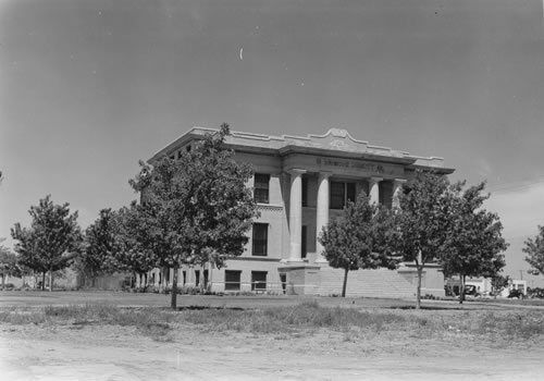 Briscoe County courthouse,  Silverton Texas old photo
